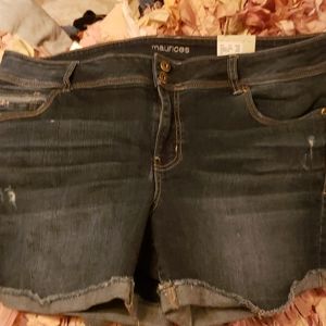 Maurice's midi size 20 jean shorts